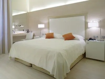 Hotel 4 Viale Masini Design Bolonia